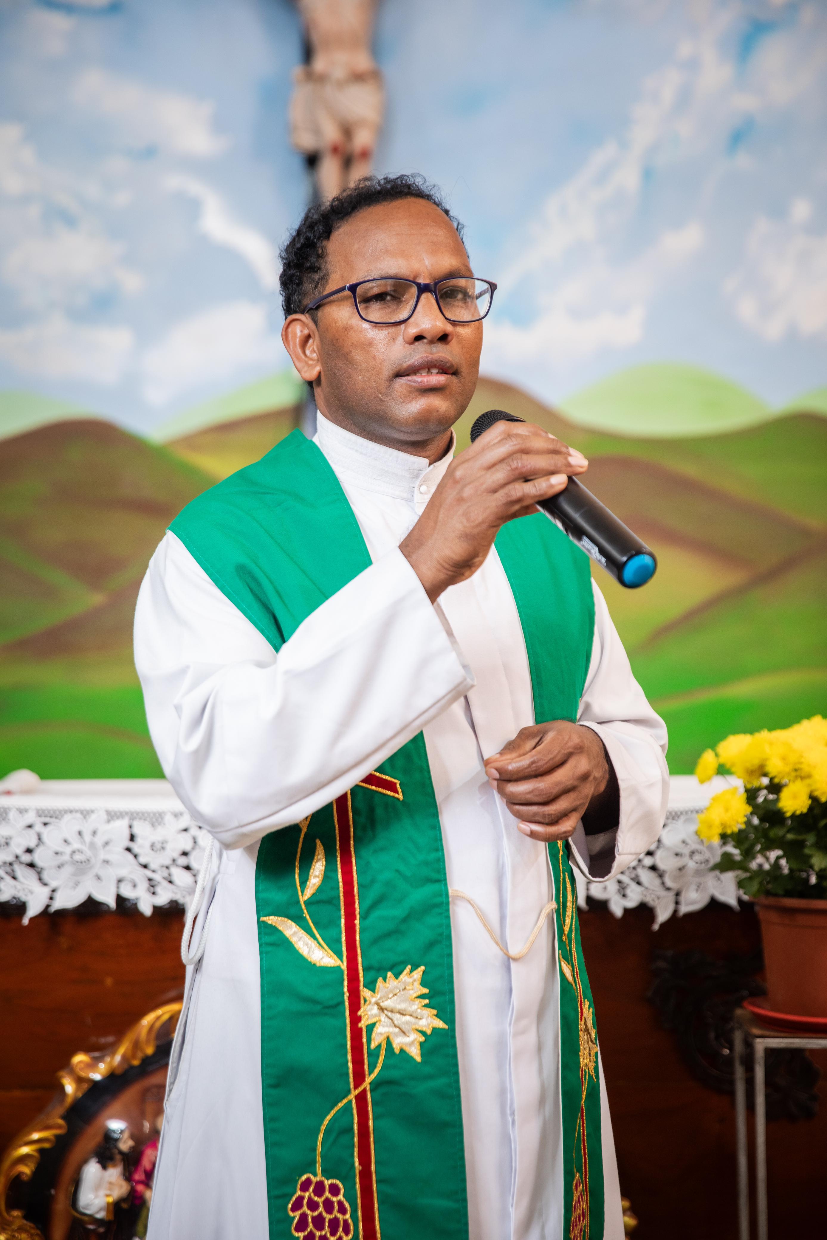 Rev. Fr. Fernandes Natalino